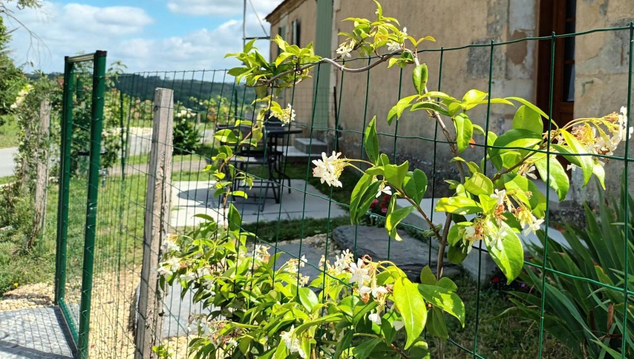 Gite Aux Vieux Bois Lunas  Kültér fotó